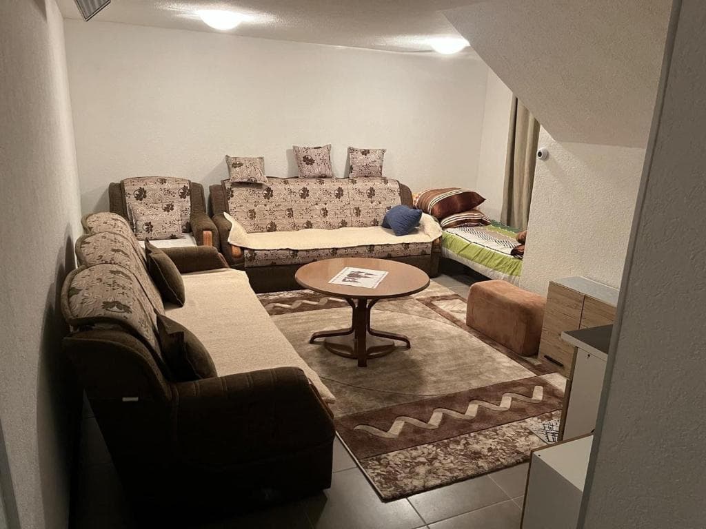 Apartman Ponijeri
